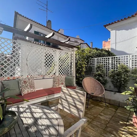 Charming Family House In The Heart Of