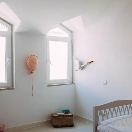 Charming Family House In The Heart Of דירה *