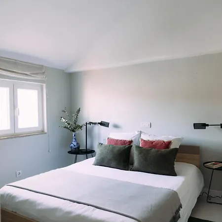 Charming Family House In The Heart Of * كاسكايس